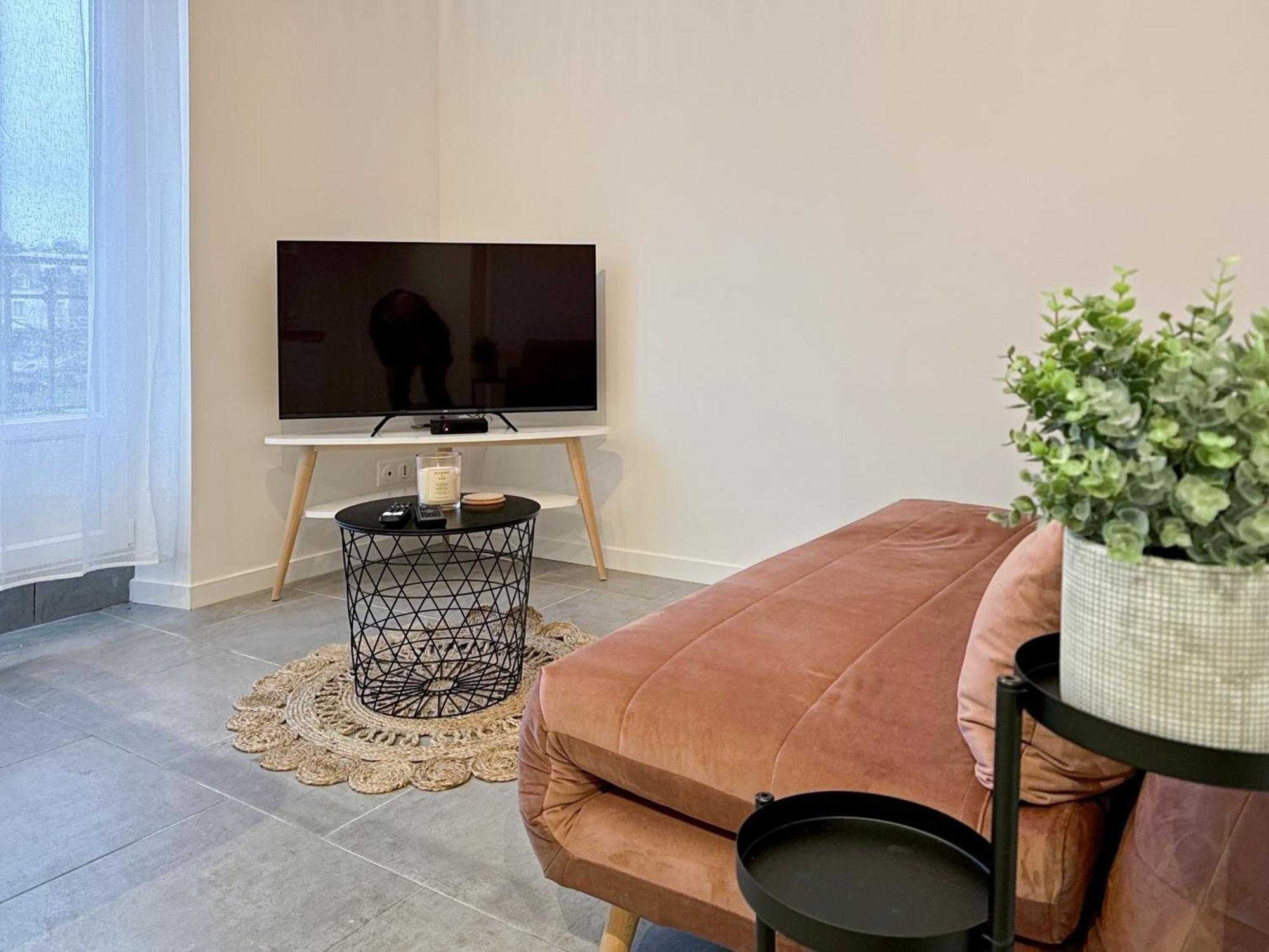 Le Cosy Lagny - Appartement Cosy Avec Balcon Vue Sur Marne Eksteriør billede